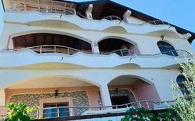 Casadolcecasa